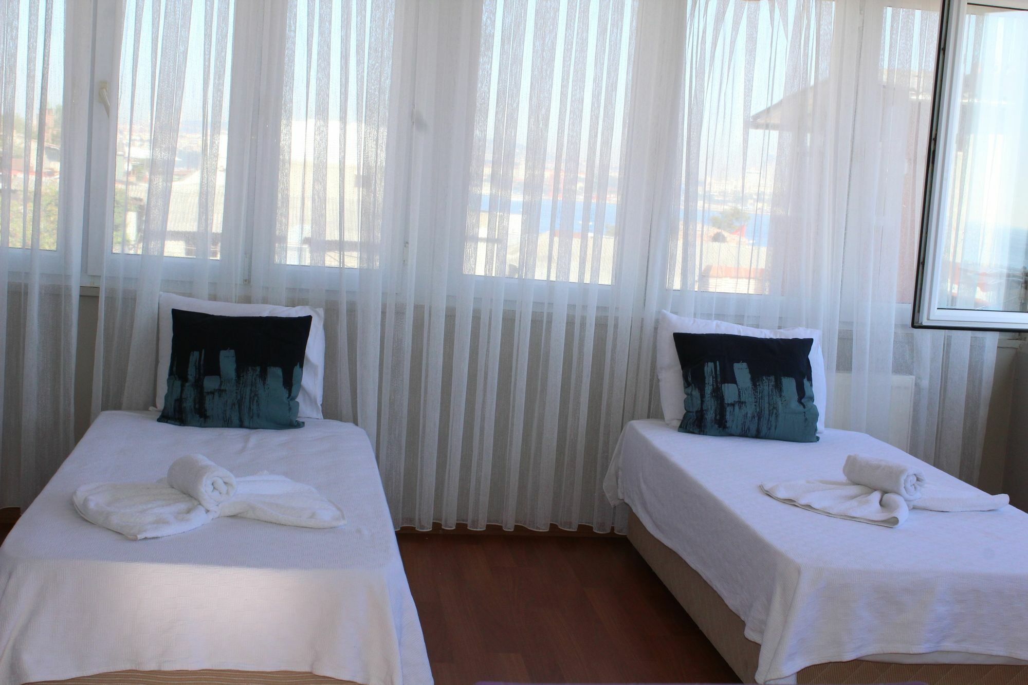 Likya Apart Hotel Стамбул Экстерьер фото